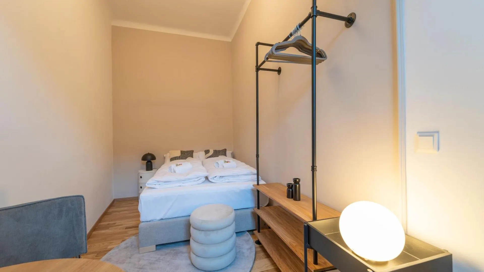 Urban Living - Apt3 Vienna Austria